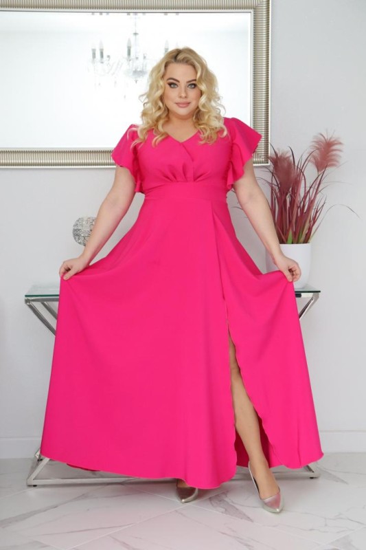 Sukienka plus size rozkloszowana z efektownymi falbanami KOD S1063 ( r. 48-56)