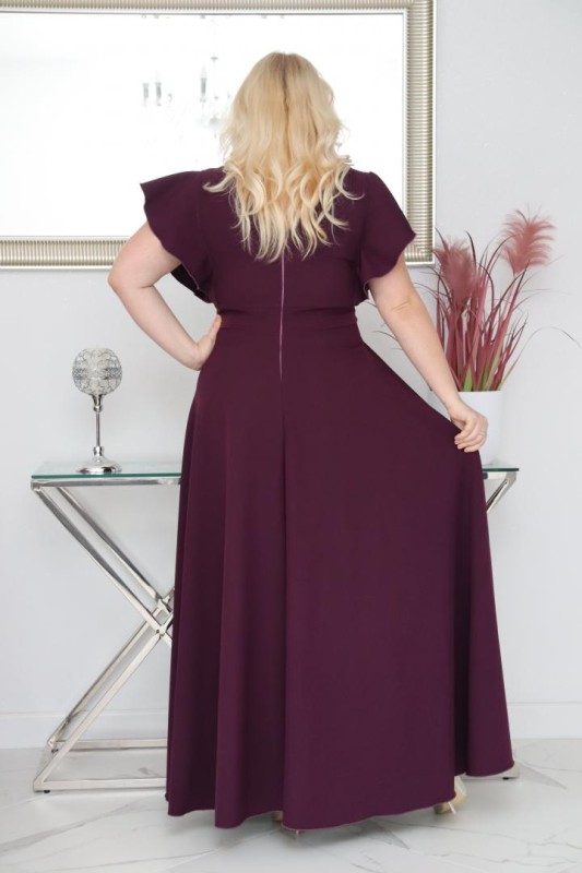 Sukienka plus size rozkloszowana z efektownymi falbanami KOD S1063 ( r. 48-56)   