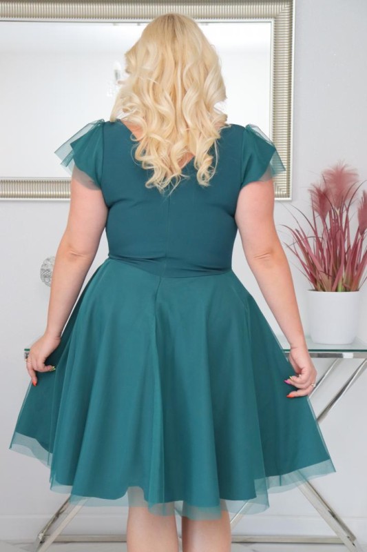 Sukienka plus size z tiulowym dołem. KOD S1090 (r. 48-54)   
