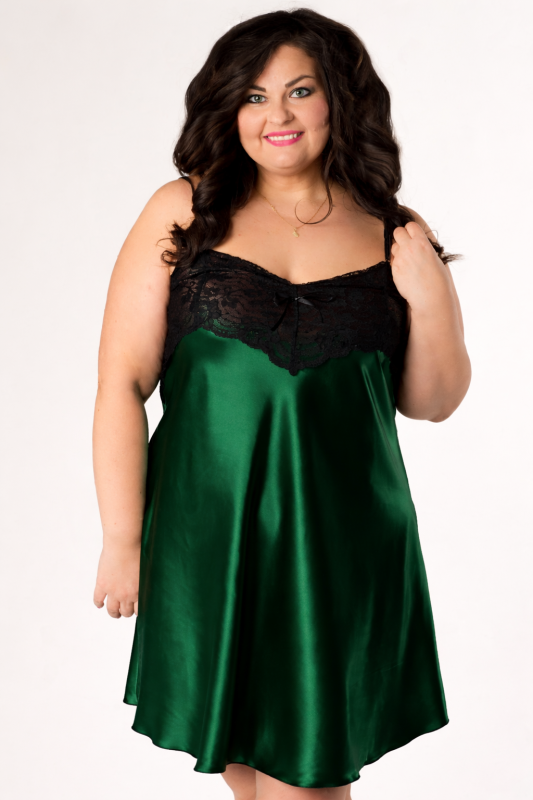 Satynowa koszulka nocna Plus Size LILI (r. 46-50)  