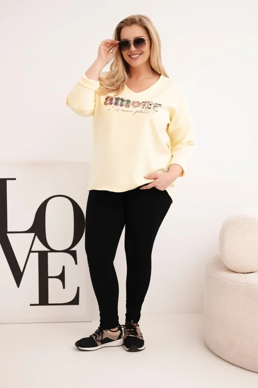 Bluza damska Plus Size z dekoltem V ELIZA ( r. 48-54)  