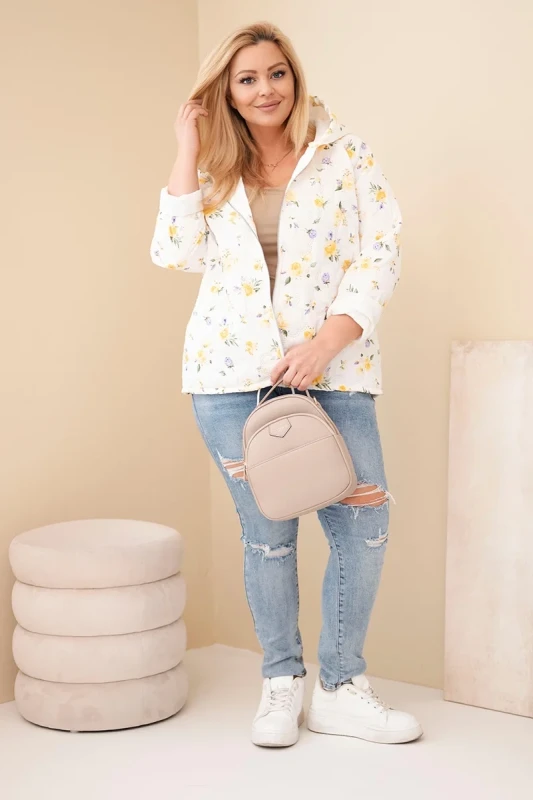 Kurtka damska pikowana w kwiaty z kapturem Plus Size (r. 46-50)