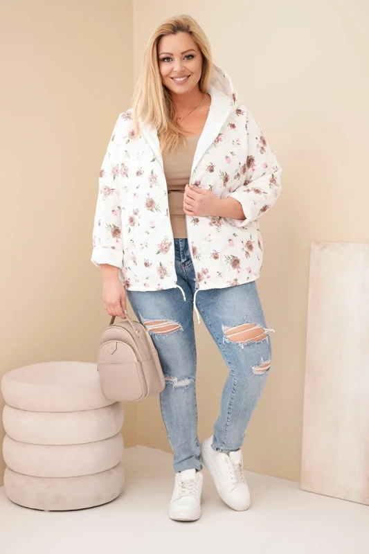 Kurtka damska pikowana w kwiaty z kapturem Plus Size (r. 46-50)  