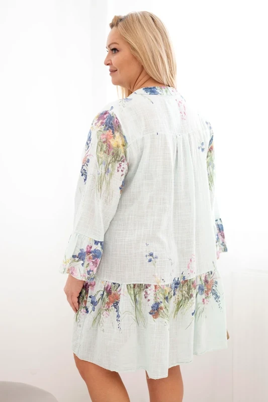 Sukienka damska bawełniana oversize z falbaną i guzikami Plus Size FLOWER (r.46-48)