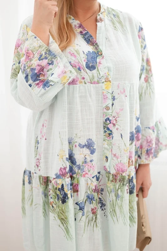 Sukienka damska bawełniana oversize z falbaną i guzikami Plus Size FLOWER (r.46-48)