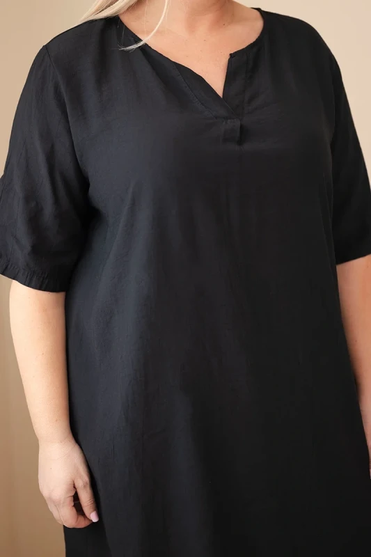 Sukienka damska wiskozowa oversize z dekoltem V Plus Size (r.46-48)     