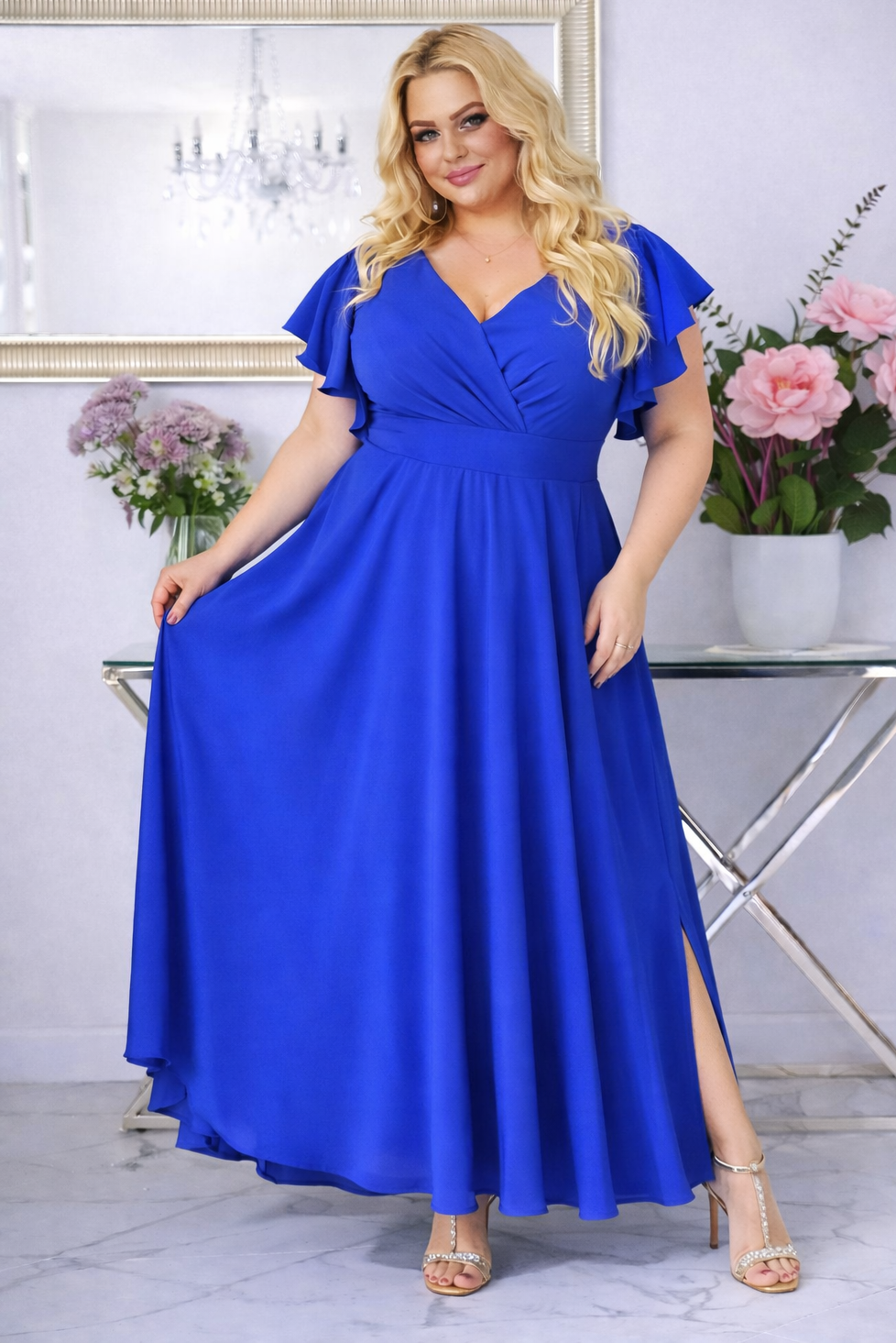 Sukienka plus size rozkloszowana z efektownymi falbanami KOD S1063 ( r. 48-56)  