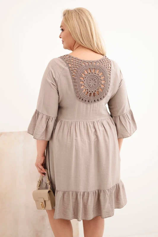 Sukienka plus size z ażurowymi plecami ( r. 44-50) - 100 % wiskoza   