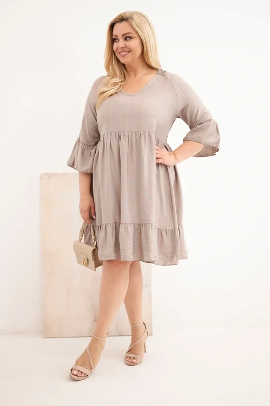 Sukienka plus size z ażurowymi plecami ( r. 44-50) - 100 % wiskoza   