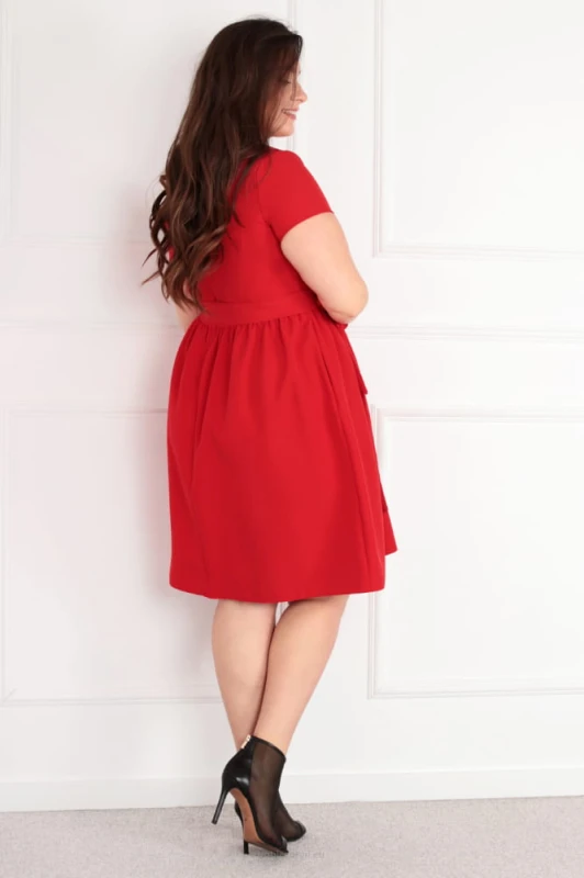 COCO -  Sukienka plus size wiązana w talii ( r. 44-52)   