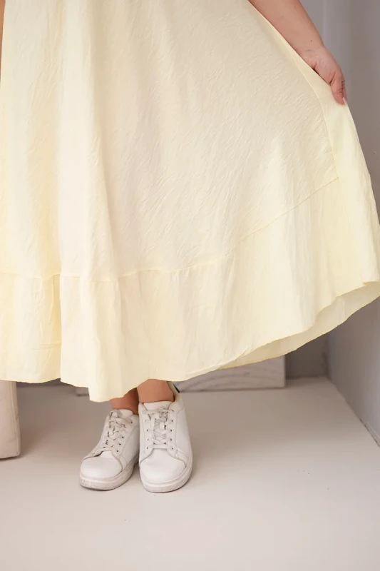 Sukienka plus size z krótkim rękawem i falbaną 100% wiskoza ( r. 46-52)  