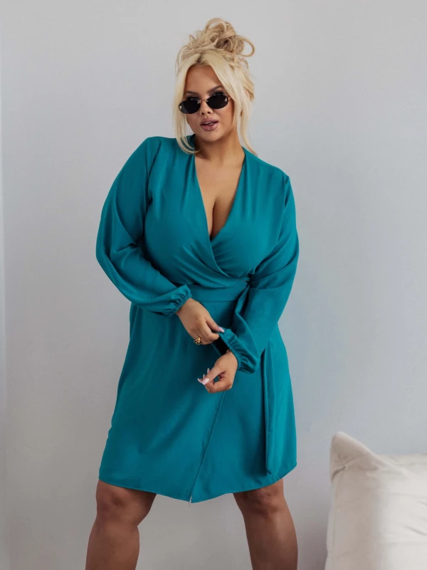 SUKIENKA PLUS SIZE Z PASKIEM I  KOPERTOWYM DEKOLTEM BONI . ( r. 44-50)  