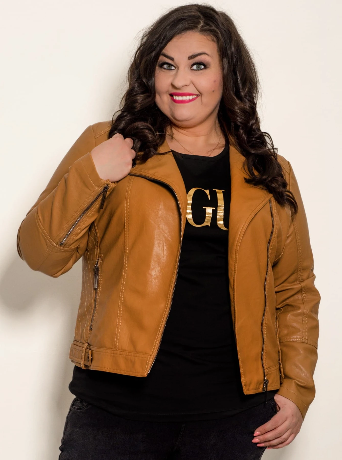 Ramoneska plus size ERILA (r.44-52) 