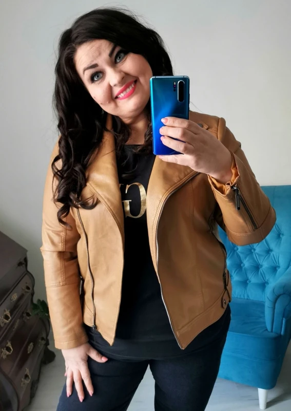 Ramoneska plus size ERILA (r.44-52) 