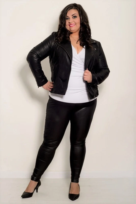 Ramoneska plus size ERILA (r.44-52) 