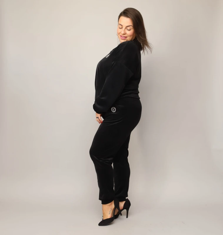 Welurowy komplet dresowy plus size MONE dekolt V ( r. 44-54)   