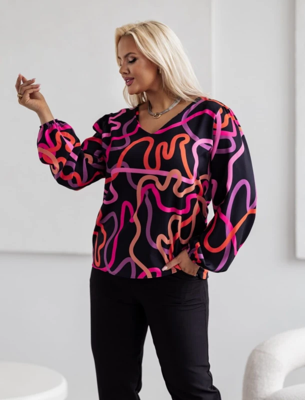 Bluzka plus size z dekoltem V ( r. 44-48) 