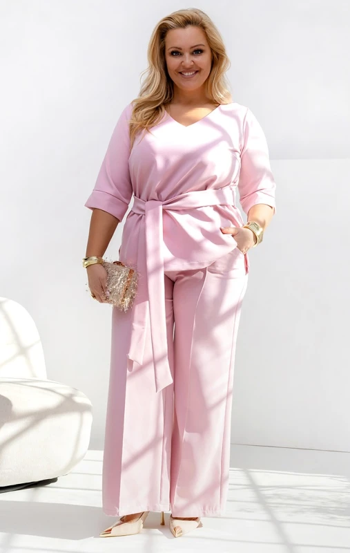 Komplet plus size  wiązany paskiem MODERN 566 ( r. 42-48)    