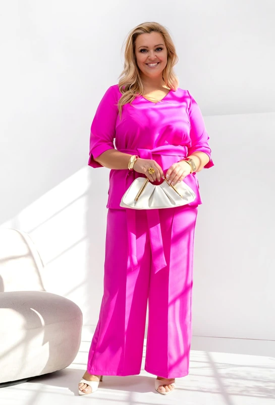 Komplet plus size  wiązany paskiem MODERN 566 ( r. 42-48)    