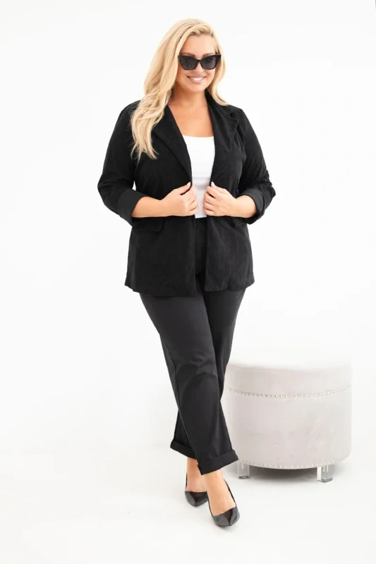 Marynarka Plus Size Sztruksowa z Klapami i Kieszeniami (r.44/46)  
