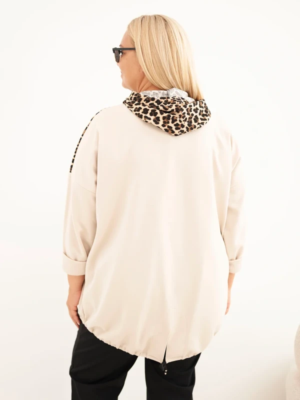 Bluza damska Plus Size z kapturem i ozdobnymi wstawkami (r.50-56)   