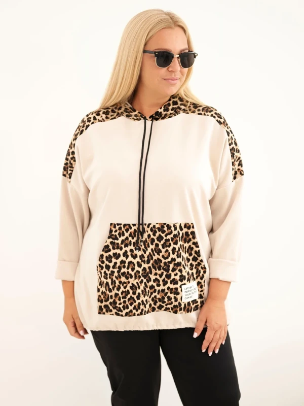 Bluza damska Plus Size z kapturem i ozdobnymi wstawkami (r.50-56)   