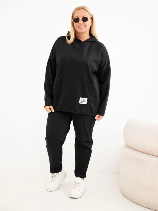 Bluza damska Plus Size oversize z kapturem i kieszenią kangurką (r.50-56)        