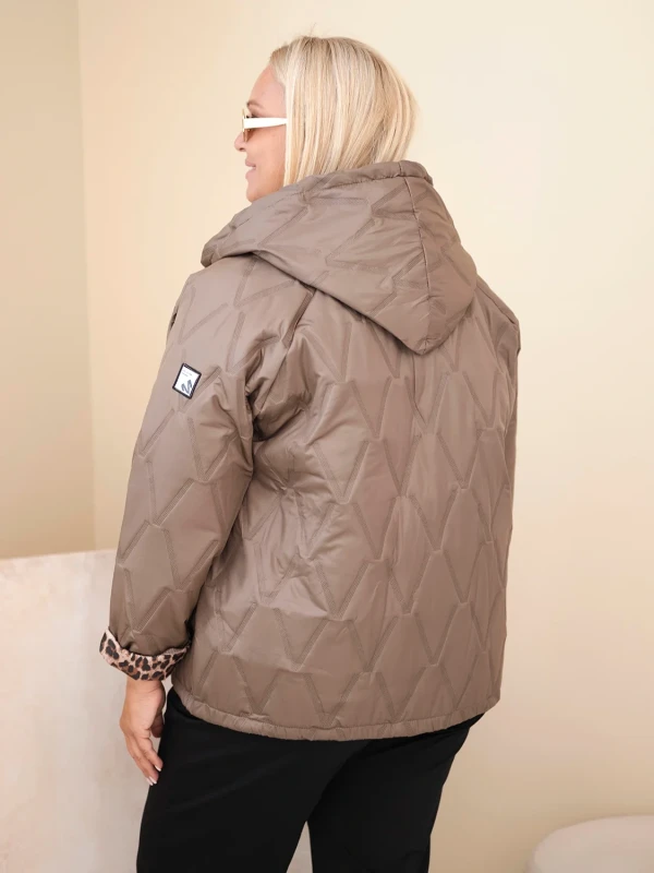 Kurtka damska Plus Size z kapturem i ozdobnym wykończeniem (r.46/50)  