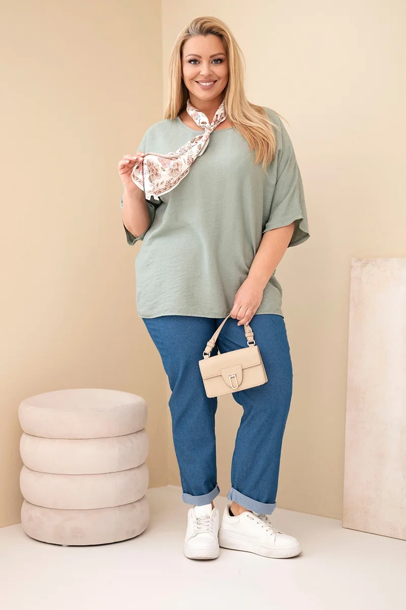 Bluzka damska Plus Size z ozdobną apaszką 100% wiskoza (r. 46/48)