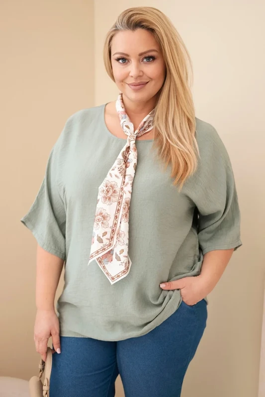 Bluzka damska Plus Size z ozdobną apaszką 100% wiskoza (r. 46/48)