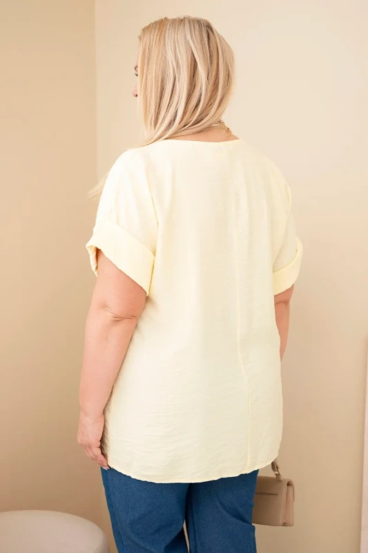 Bluzka damska Plus Size z ozdobną apaszką 100% wiskoza (r. 46/48)   