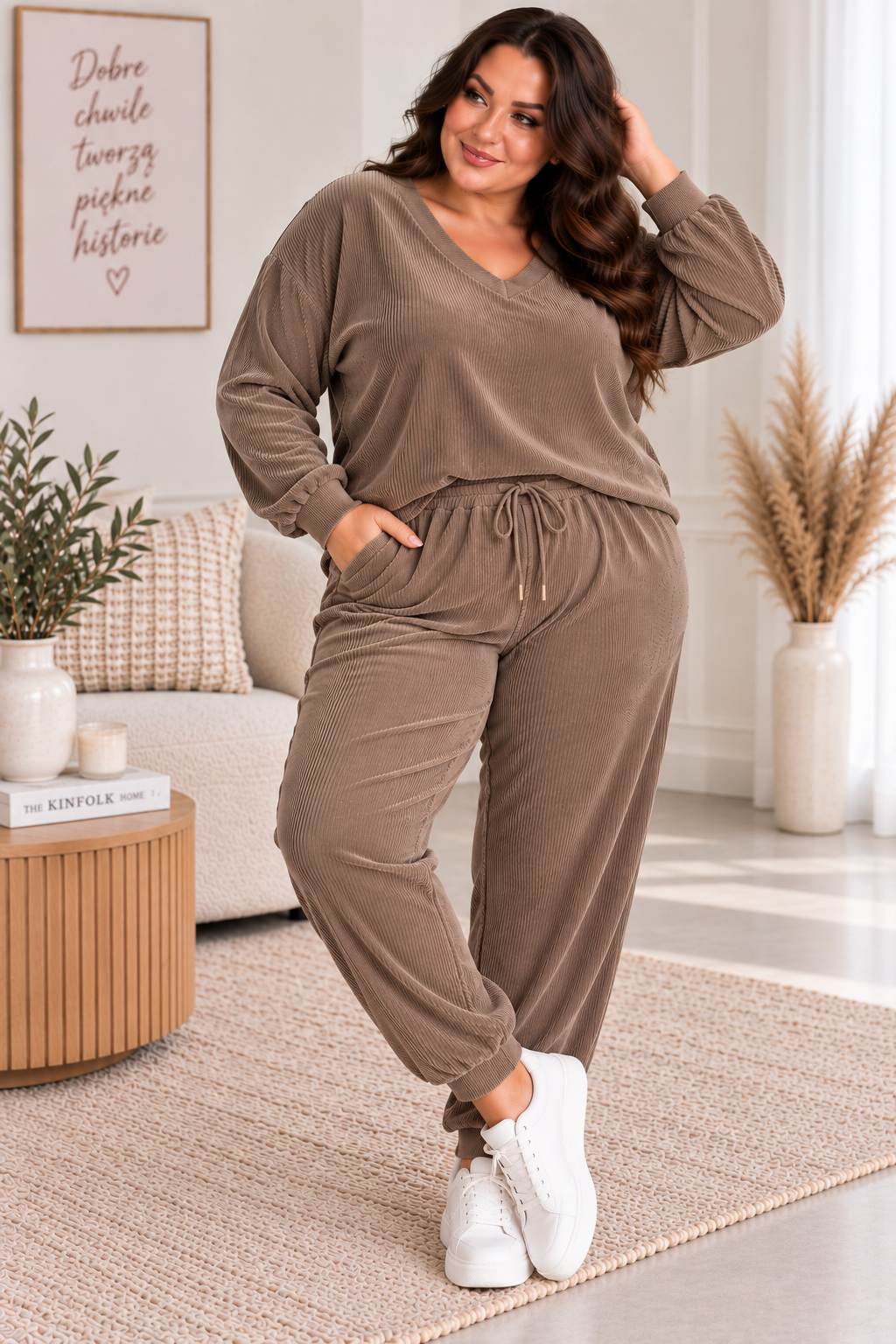 Komplet sztruksowy plus size ( r. 48-54) 