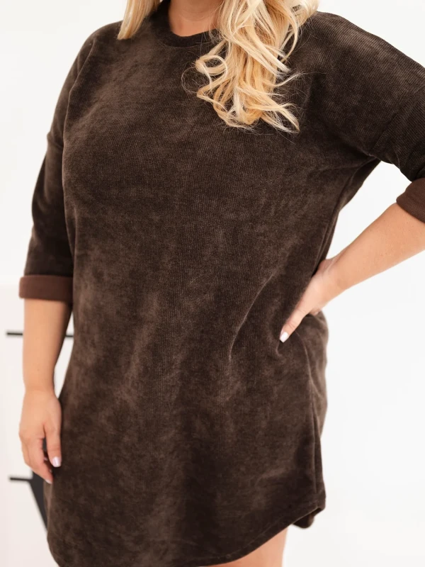 Sukienka damska Plus Size sztruksowa o luźnym kroju ( r. 46-50)       