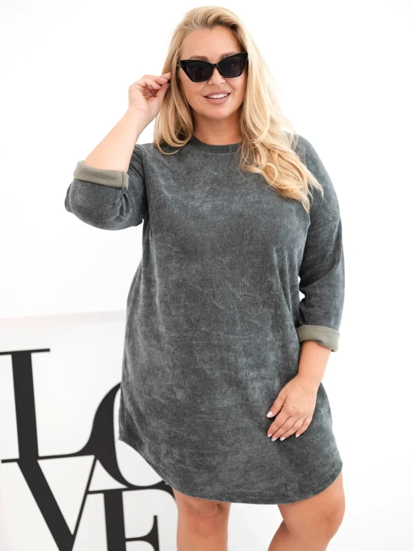 Sukienka damska Plus Size sztruksowa o luźnym kroju ( r. 46-50)       