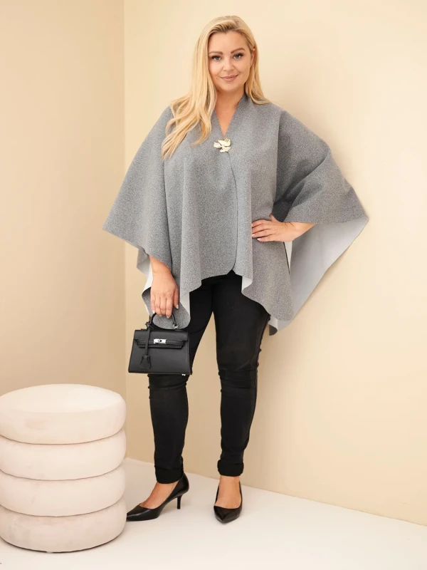 Narzutka damska ponczo Plus Size z broszką – elegancka narzutka oversize ( r 46-60)
