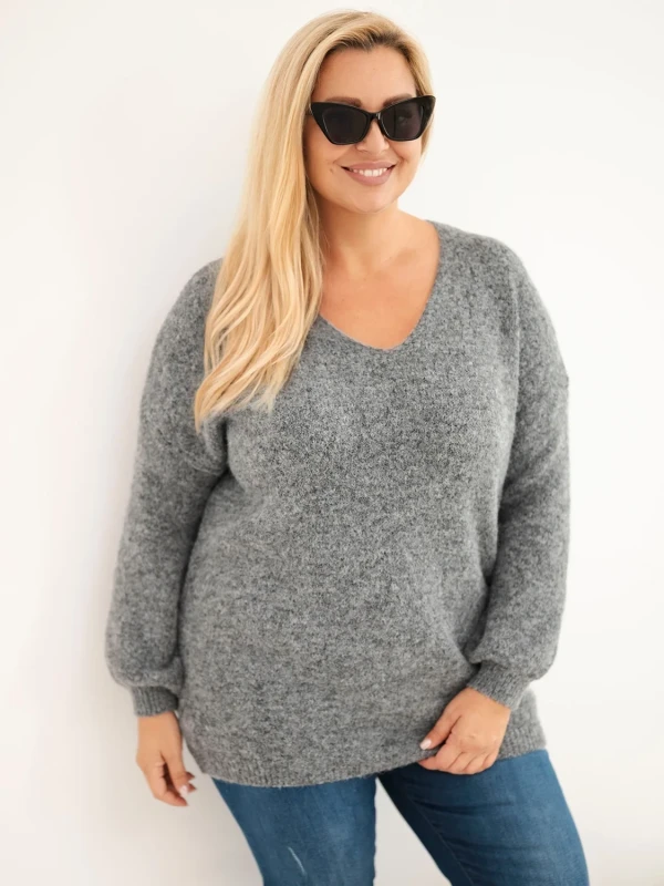 Sweter damski Plus Size z wełną i dekoltem V (r.46/50) 