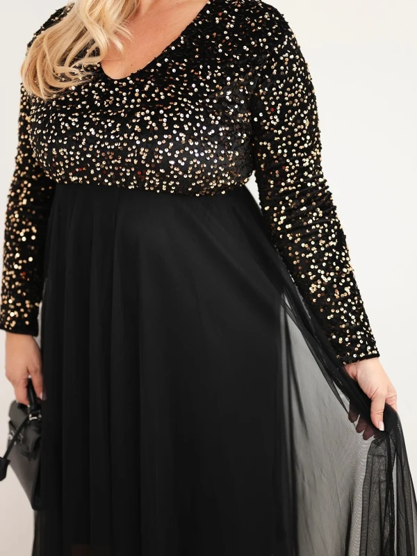Elegancka sukienka maxi Plus Size z cekinową górą i tiulowym dołem – rozmiar 44–48 