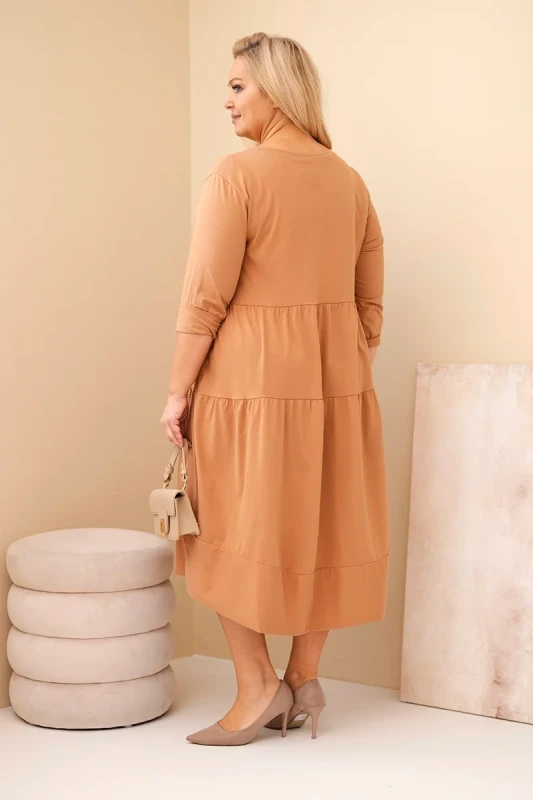 Sukienka damska Plus Size z falbanami LORENZA (r. 48/54)