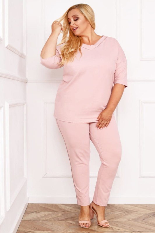 Komplet dresowy plus size JENNY PUDROWY (r.44-54) 